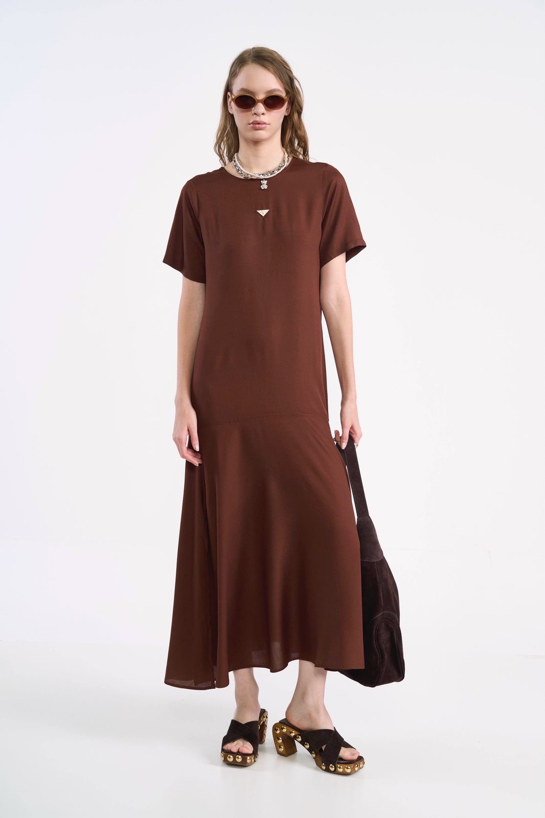 Vestido marrom